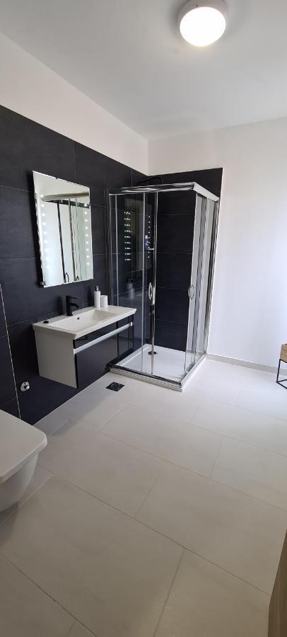 Apartments House Novel Novalja Εξωτερικό φωτογραφία