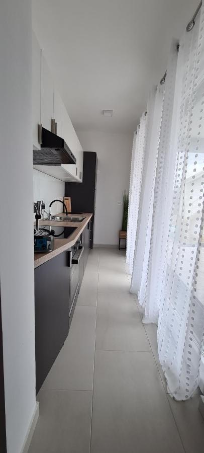Apartments House Novel Novalja Εξωτερικό φωτογραφία