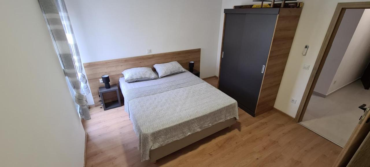 Apartments House Novel Novalja Εξωτερικό φωτογραφία