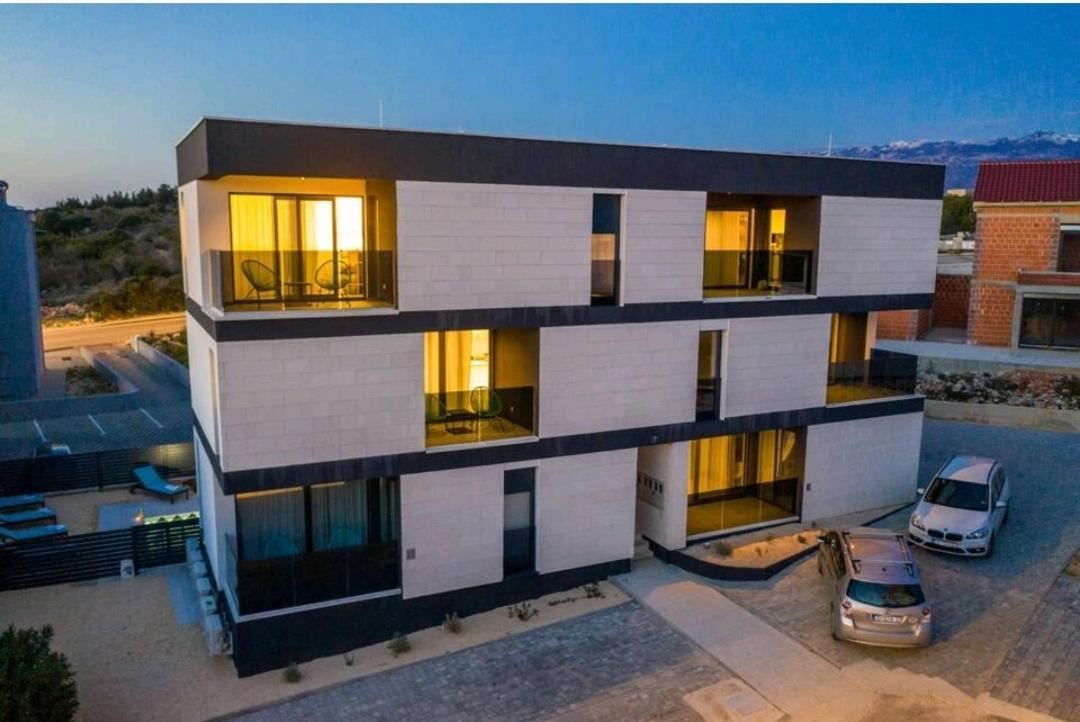 Apartments House Novel Novalja Εξωτερικό φωτογραφία